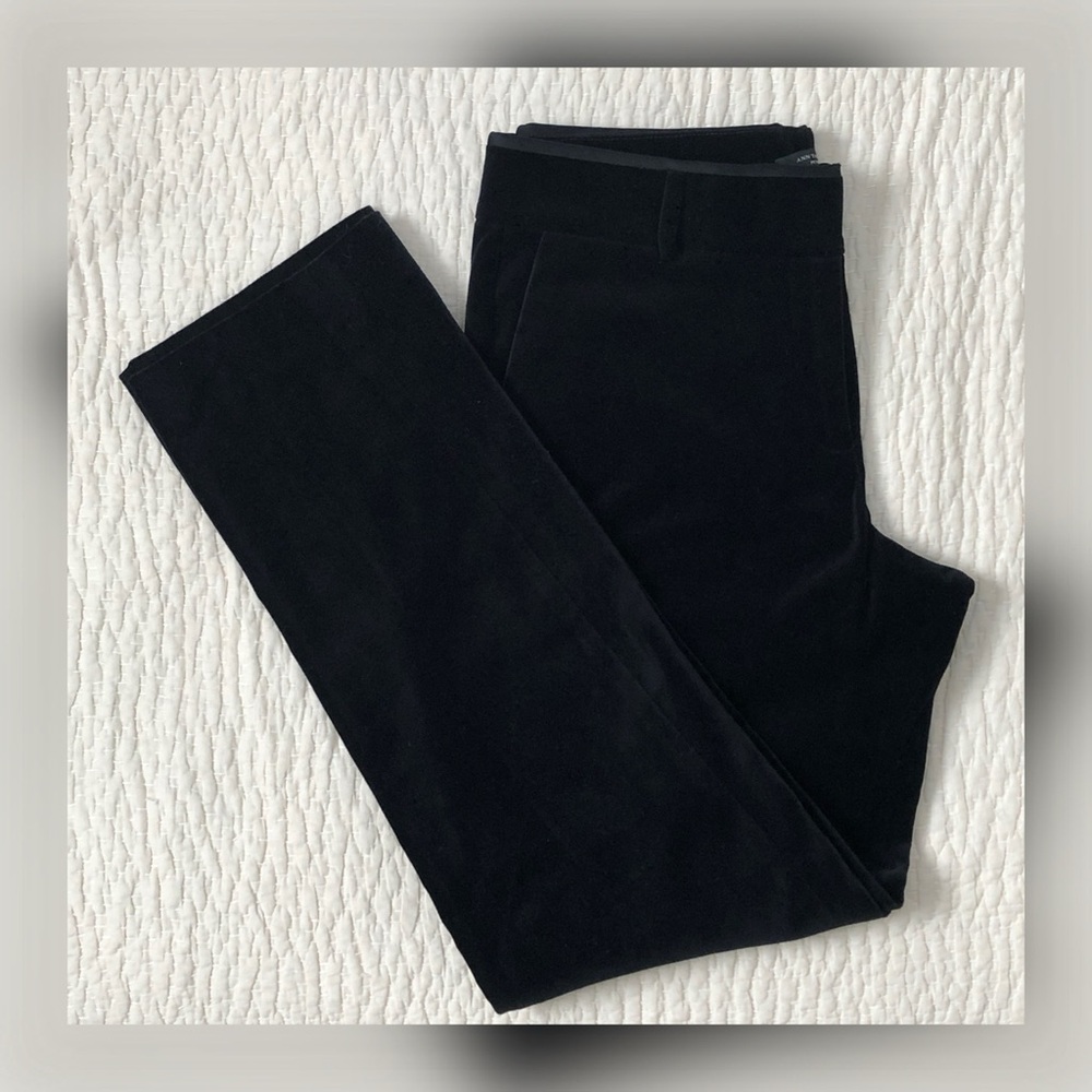 ANN TAYLOR velvet ankle dress pants in black